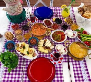 5masa Konsept Meyhane Kalamis Istanbul